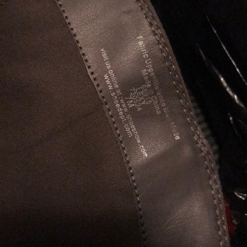 Boots - Picture 4 of 4